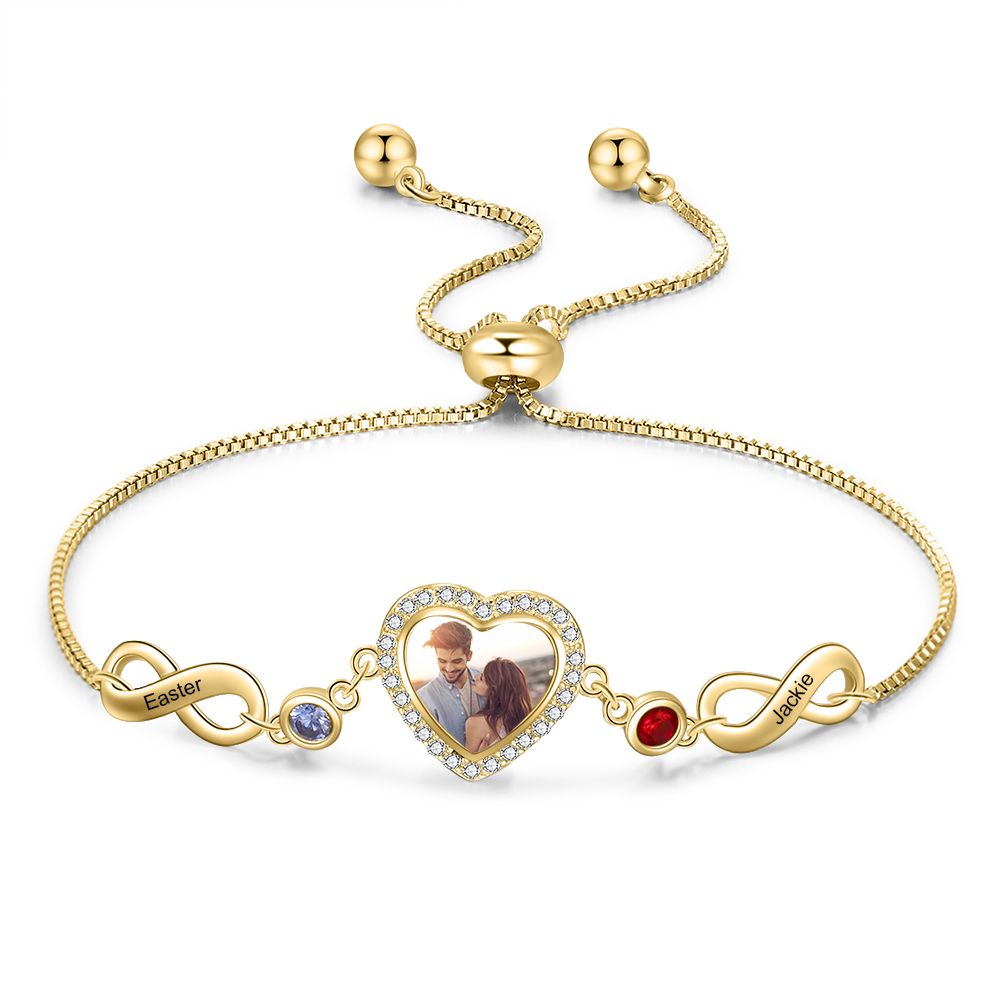 Stylish infinity bracelet with picture charm