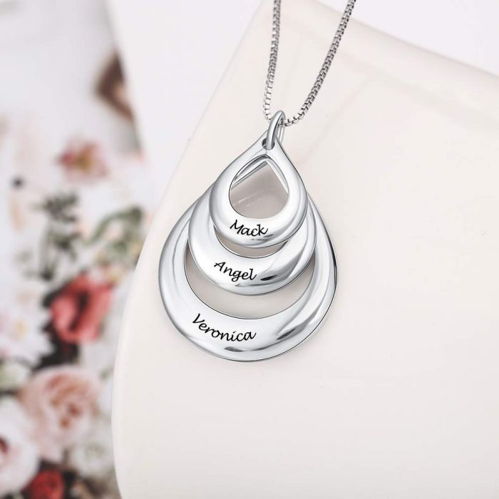 Personalised Name Necklace | Custom Engraved Names Necklace  Personalised Gift For Her | Personalised Gift For Mom | Personalised Name Jewellery  A Beautiful Mother's Day Gift | Gift For Mom | Gift Ideas For Her 