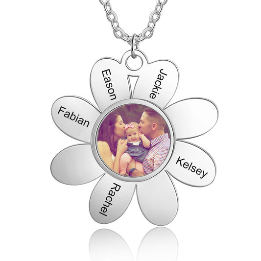 Personalised Flower Shape Photo Necklace With 5 Names Engraved | Bespoke Gift IDea For Mum